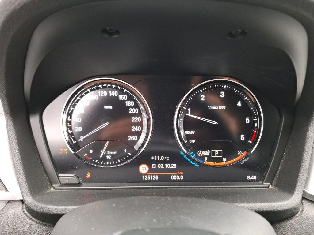 BMW X1 18d - фото 2